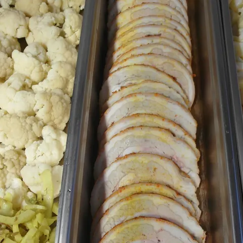 Blumenkohl, Poulet und Kartoffeln